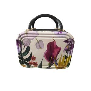 Triforce Hardside Beauty Case 12" x 9" x 6" - Travel Case